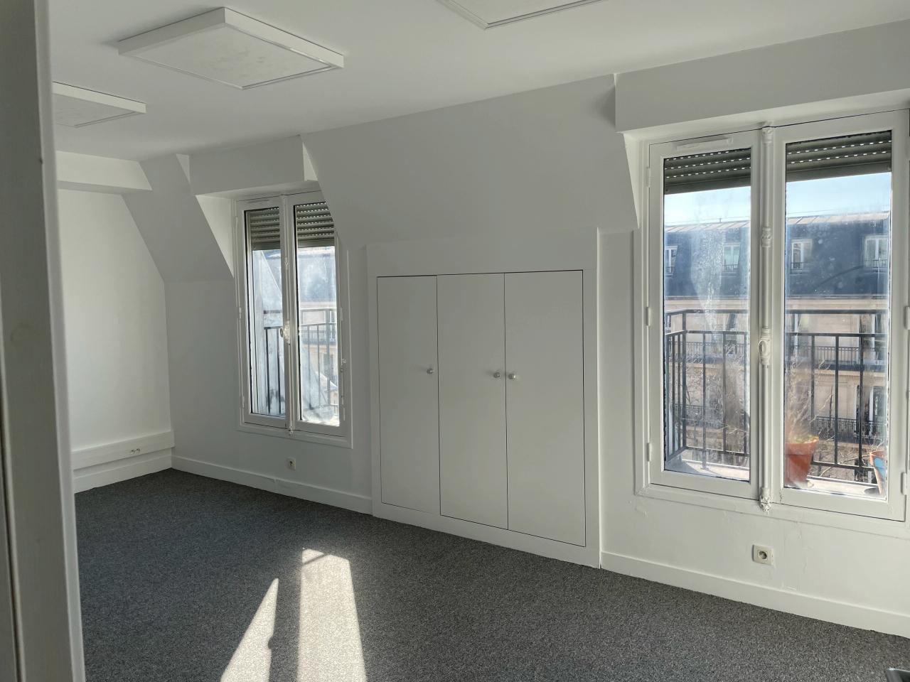 Bureau Paris 381m² Location bureau Paris OLBUR2425089 4